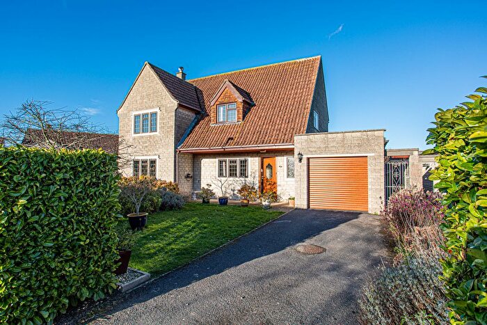 4 Bedroom Country House For Sale In Stoneyhurst Drive, Curry Rivel, Langport, Somerset, TA10