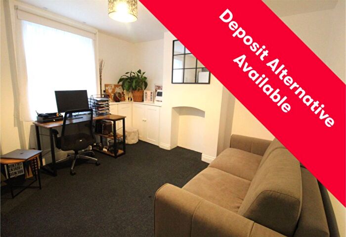 2 Bedroom Terraced House To Rent In Union Street, Barnet, EN5