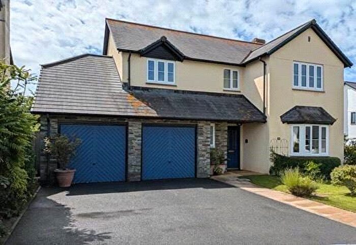 4 Bedroom Detached House For Sale In Shebbear, Beaworthy, EX21