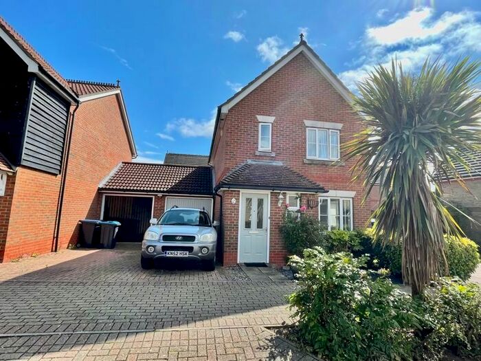 3 Bedroom Detached House To Rent In Malkin Drive, Church Langley, Harlow, CM17