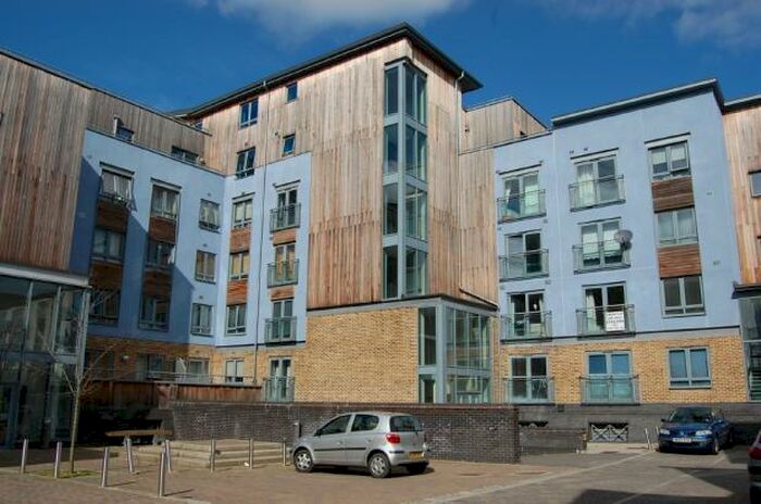2 Bedroom Apartment To Rent In Quayside Drive, Colchester, Essex, CO2