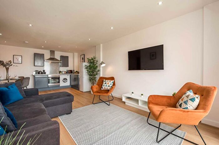 2 Bedroom Apartment To Rent In Leeds Street, Liverpool, L3