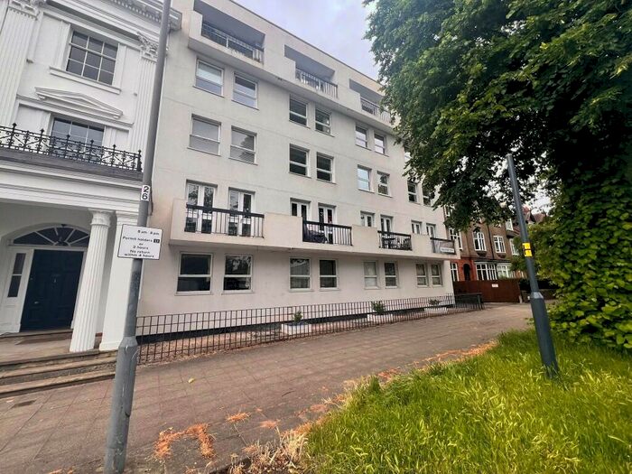 1 Bedroom Flat To Rent In Beauchamp Avenue, Leamington Spa, Warwickshire, CV32