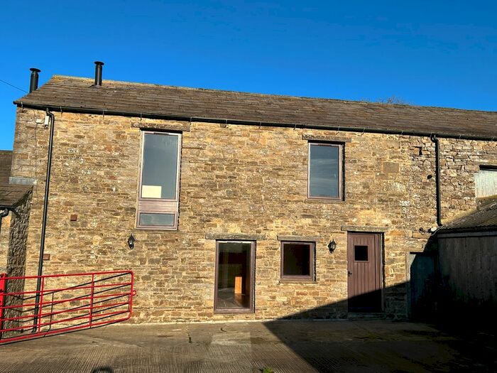 4 Bedroom Barn Conversion To Rent In Home Farm, Aysgarth, DL8