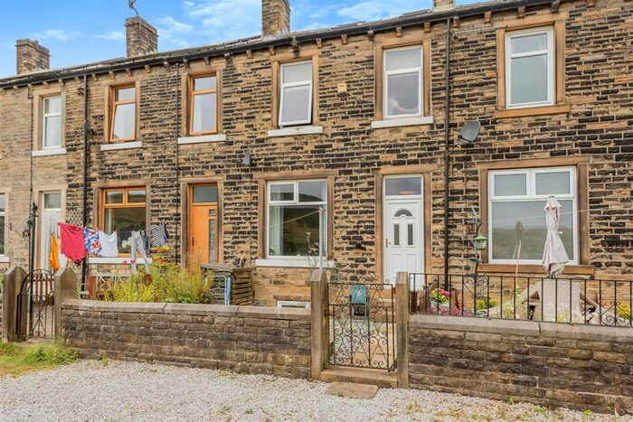 3 Bedroom Terraced House For Sale In Wood Top, Marsden, Huddersfield, HD7