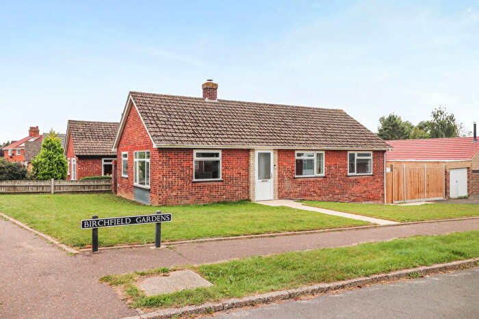 3 Bedroom Detached Bungalow For Sale In Birchfield Gardens, Mulbarton, NR14