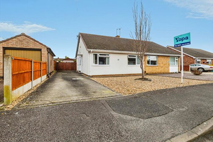 2 Bedroom Semi-Detached Bungalow For Sale In Gleedale, North Hykeham, LN6