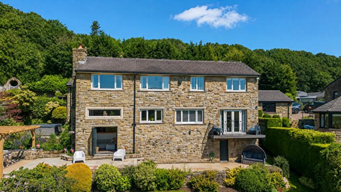 5 Bedroom Detached House For Sale In Holmbrae, Binns Lane, Holmfirth, HD9