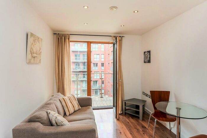 1 Bedroom Apartment To Rent In Flat Shire House Napier Stree, Sheffield, S11