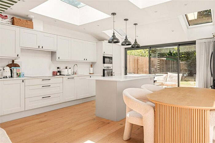 3 Bedroom Terraced House For Sale In Harris Lane, Shenley, Radlett, Hertfordshire, WD7