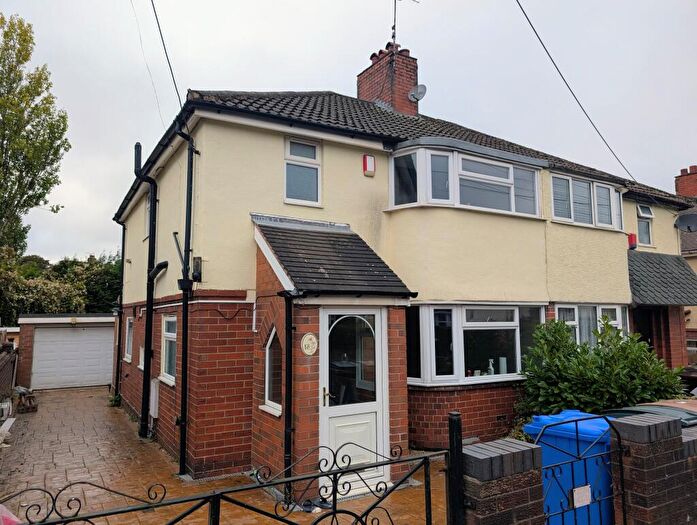 3 Bedroom House To Rent In Rothsay Avenue, Stoke-on-Trent, ST1