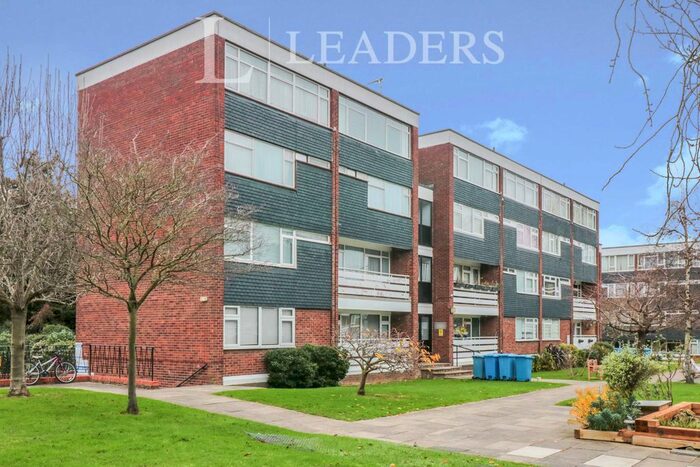 2 Bedroom Maisonette To Rent In Park Court, Harlow, CM20