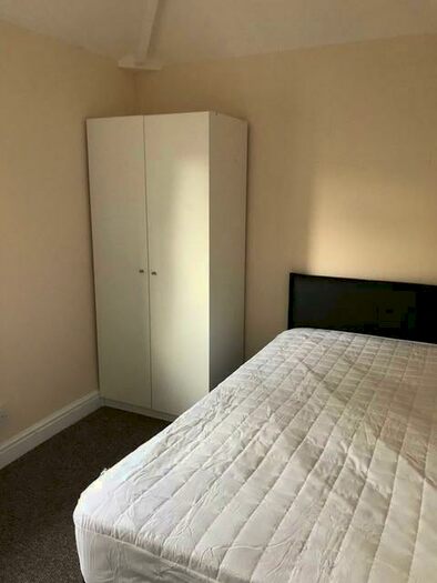 7 Bedroom House To Rent In Lockleaze Road, Bristol, BS7