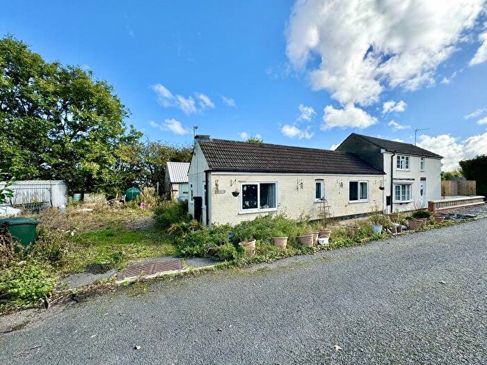 2 Bedroom Semi-Detached Bungalow For Sale In Wayside Cottage, Louth Road, Fotherby, LN11