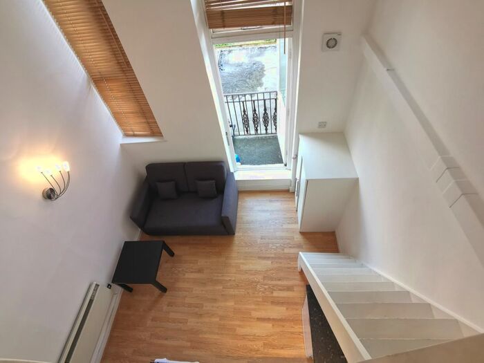 Studio To Rent In Penywern Road, Earls Court, SW5