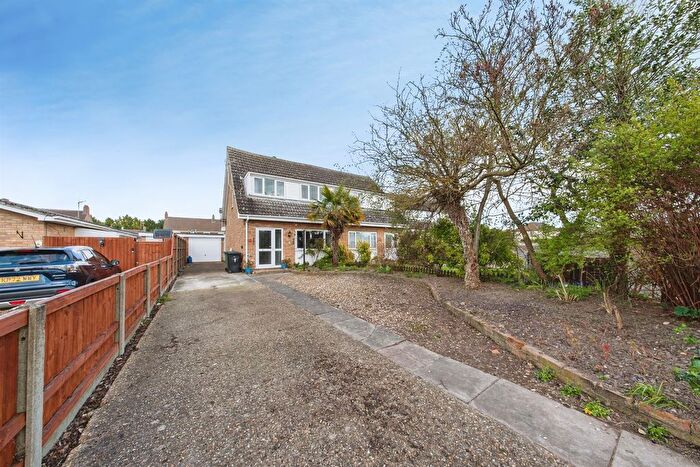 3 Bedroom Property For Sale In Sparkes Way, Feltwell, Thetford, IP26