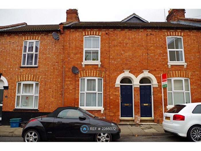 1 Bedroom Flat To Rent In Craven Street, Northampton, NN1