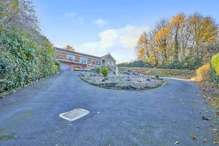 3 Bedroom Bungalow To Rent In Ashby Road, Burton-On-Trent, DE15