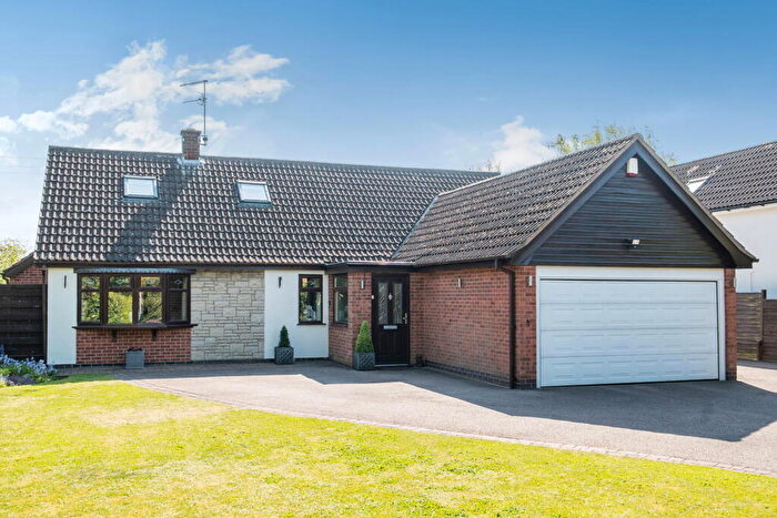 4 Bedroom Detached Bungalow For Sale In Main Street, Kirby Bellars, LE14