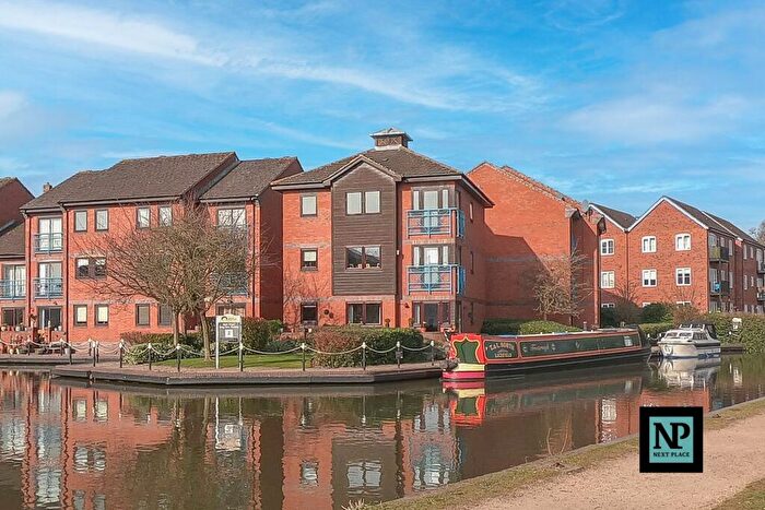 2 Bedroom Apartment To Rent In Evans Croft, Fazeley, B78