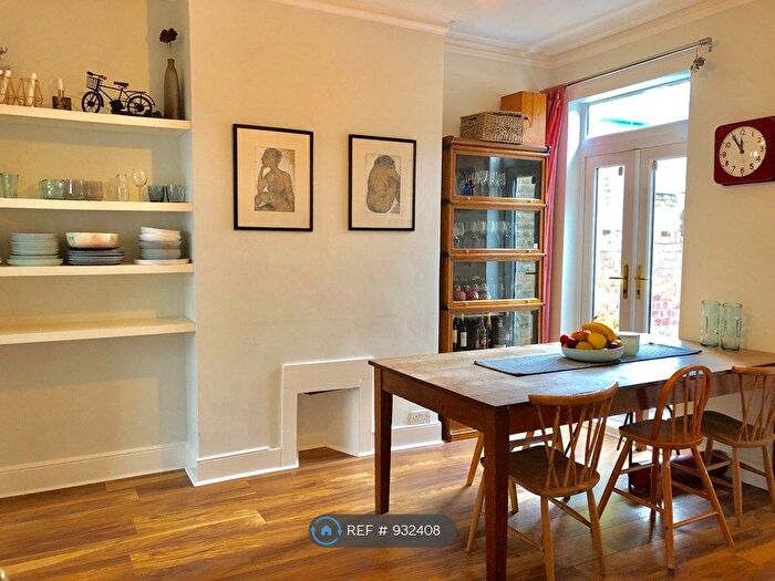 3 Bedroom Semi-Detached House To Rent In Sydney Road, London, W13