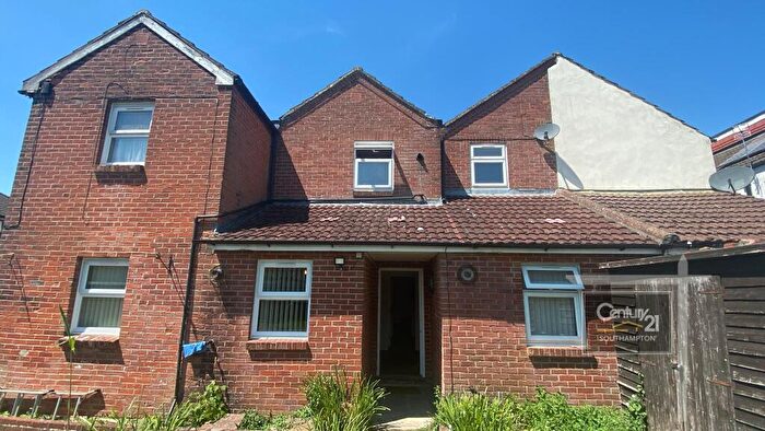 2 Bedroom Flat To Rent In |Ref: |, Hamilton Road, Bishopstoke, Eastleigh, SO50