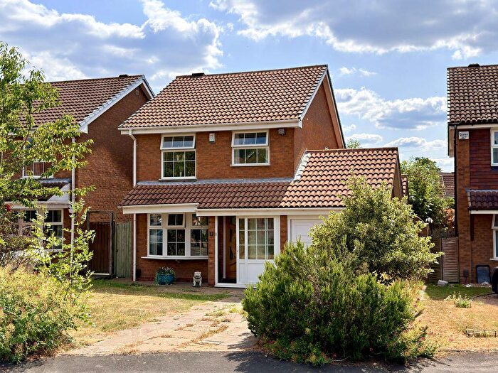 3 Bedroom Detached House For Sale In Old Fordrove, Sutton Coldfield, B76