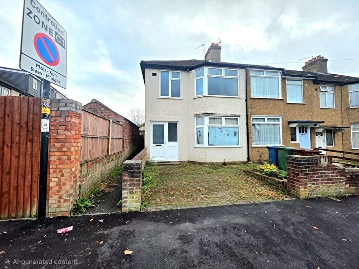 3 Bedroom End Of Terrace House For Sale In Toorack Road, Harrow, HA3