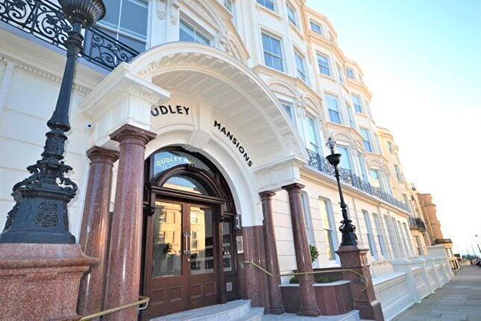 1 Bedroom Flat To Rent In Dudley Mansions, Lansdowne Place, Hove, BN3