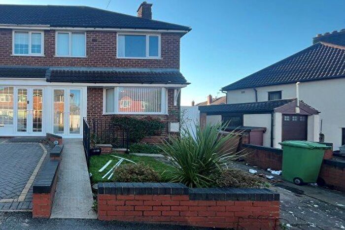 3 Bedroom Property To Rent In Farrier Road, Birmingham, B43