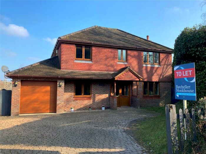 4 Bedroom Detached House To Rent In North Street, Turners Hill, RH10