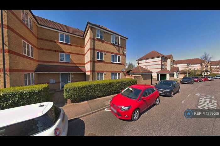 1 Bedroom Flat To Rent In Lewes Close, Grays, RM17