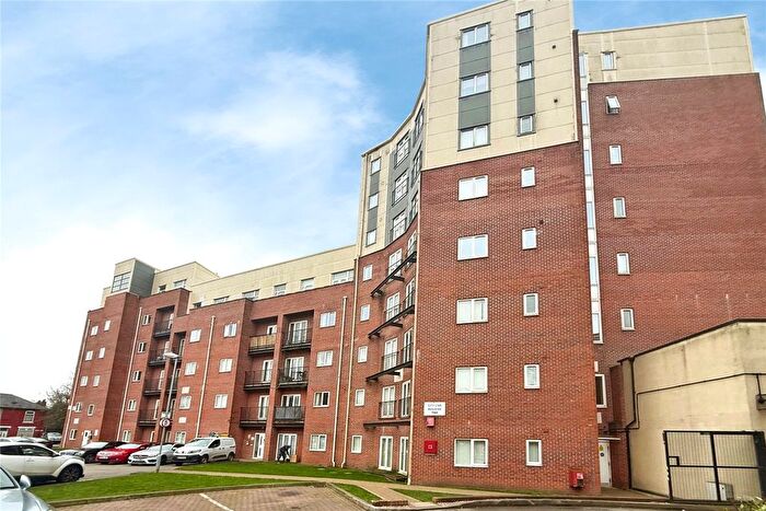 1 Bedroom Flat For Sale In Hessel Street, Salford, Greater Manchester, M50