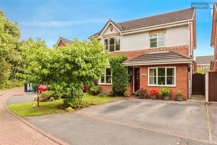 4 Bedroom Detached House For Sale In Perry Fields, Crewe, Cheshire, CW1