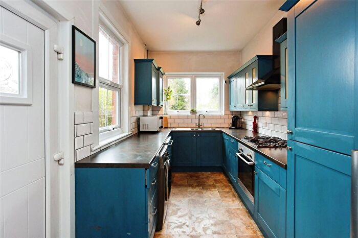 3 Bedroom Terraced House For Sale In Lavender Hill, Tonbridge, Kent, TN9