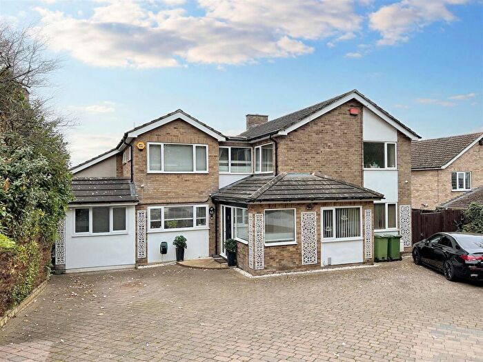 4 Bedroom Detached House For Sale In York Road, Wollaston, Wellingborough, NN29