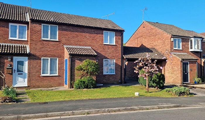 3 Bedroom Terraced House For Sale In Sandringham Road, Stoke Gifford, Bristol, BS34