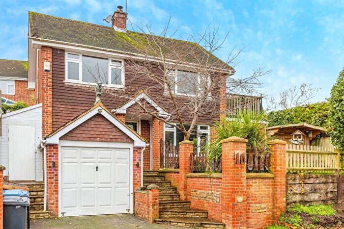 3 Bedroom Detached House For Sale In Clayton Park, Hassocks, BN6