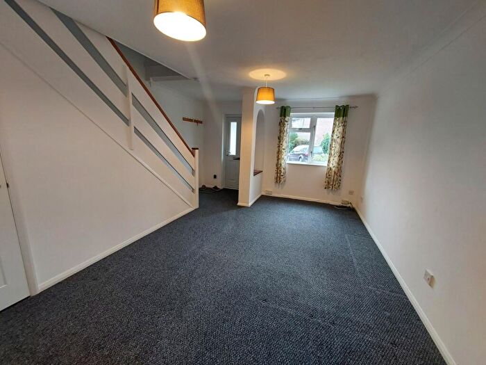 2 Bedroom End Of Terrace House To Rent In Aintree Drive, Waterlooville, Hampshire, PO7