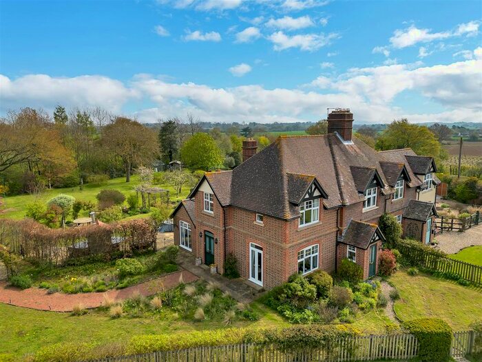 4 Bedroom Semi-Detached House For Sale In Old Lane, Stanningfield, Bury St. Edmunds, IP29