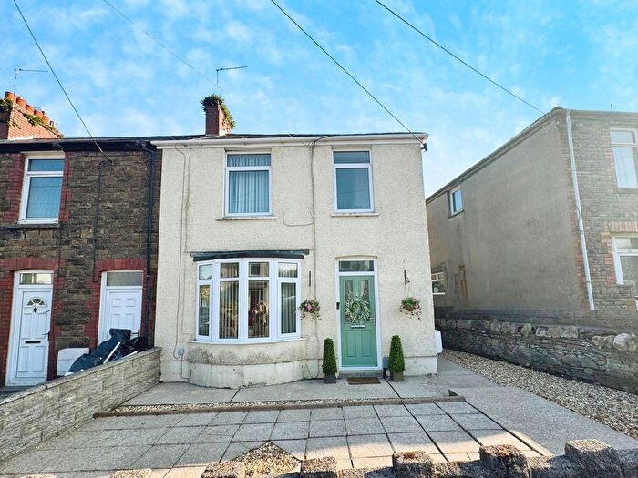 3 Bedroom Terraced House For Sale In Park Street, Tonna, Neath, SA11
