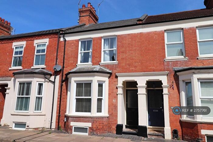 3 Bedroom Terraced House To Rent In Cedar Road, Northampton, NN1