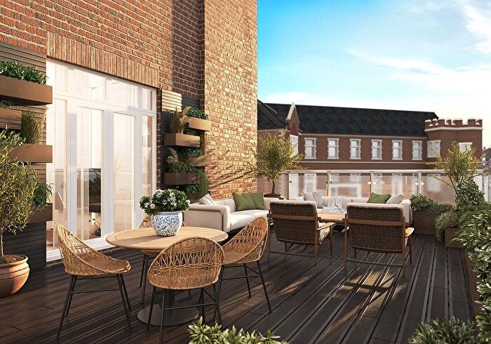 3 Bedroom Flat For Sale In The Fernhurst, St James Park, Locksway Road, Southsea, PO4