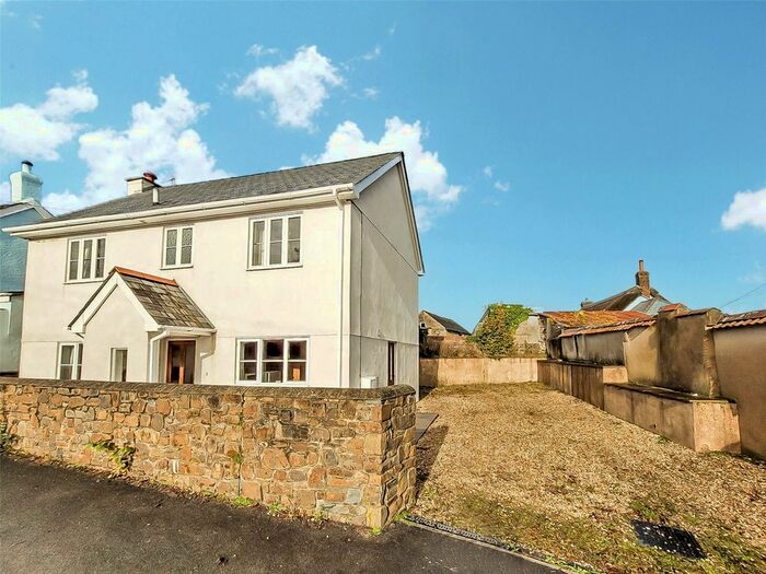 3 Bedroom Detached House For Sale In Atherington, Umberleigh EX37