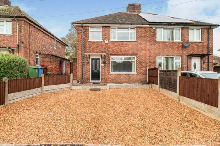 3 Bedroom Semi-Detached House To Rent In Ladybrook Lane, Mansfield NG18