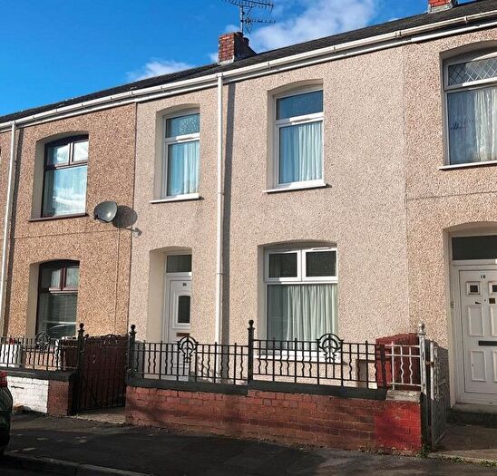3 Bedroom Terraced House To Rent In Elizabeth Street, Llanelli, Carmarthenshire., SA15