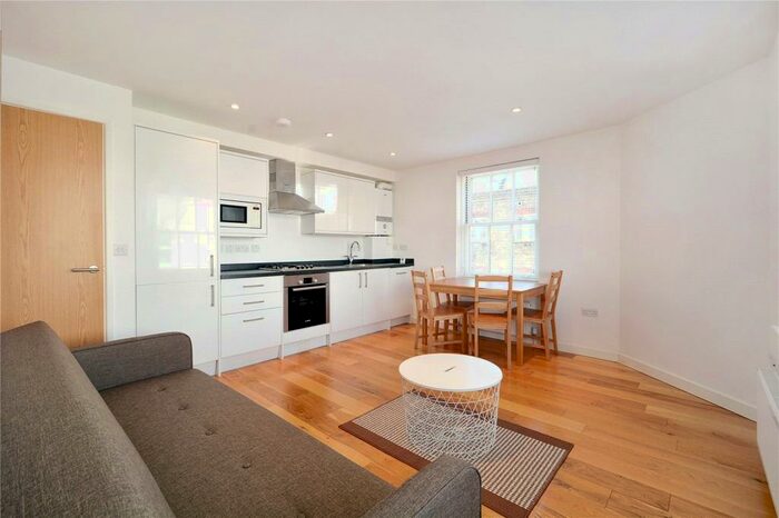 1 Bedroom Apartment To Rent In Cardigan Road, Bow, London, E3