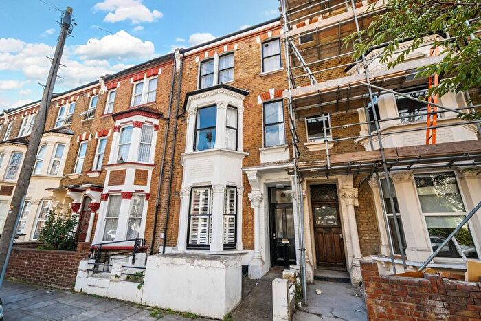 2 Bedroom Flat For Sale In Fermoy Road, Maida Hill, London, W9