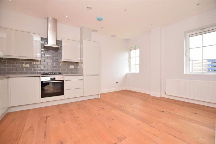 1 Bedroom Flat To Rent In Newfoundland Circus, Bristol, BS2