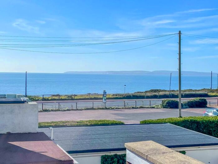 2 Bedroom Flat To Rent In St Catherine's Road, Southbourne, Bournemouth, BH6